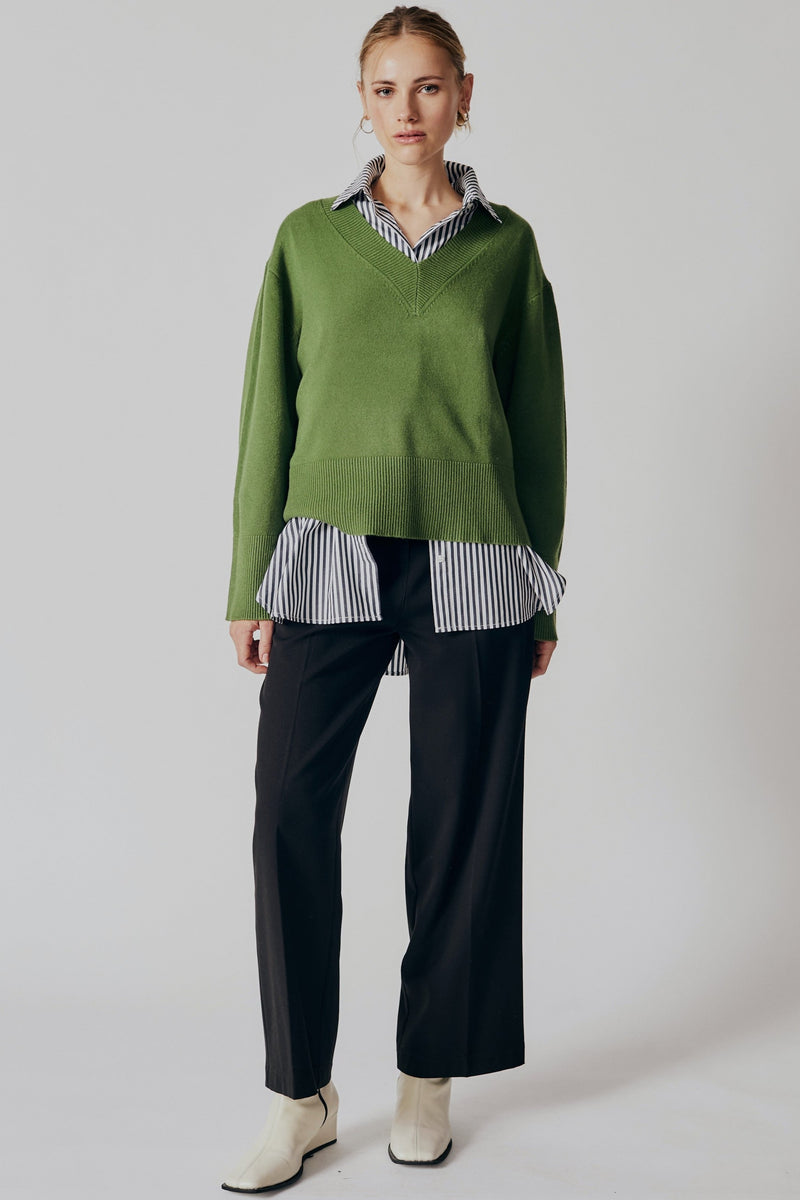 ASCLEPIAS V NECK SWEATER