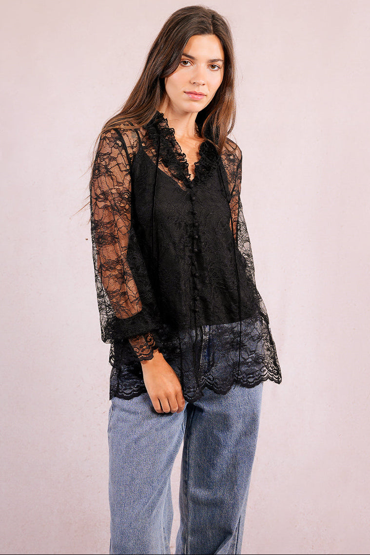 Scalloped Lace Blouse
