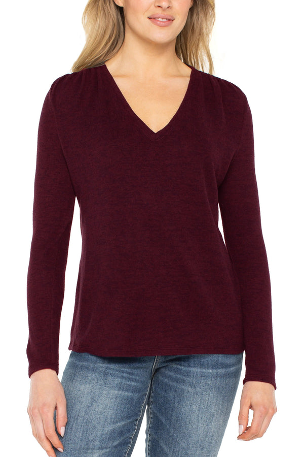 Long Sleeve V-neck Knit Top