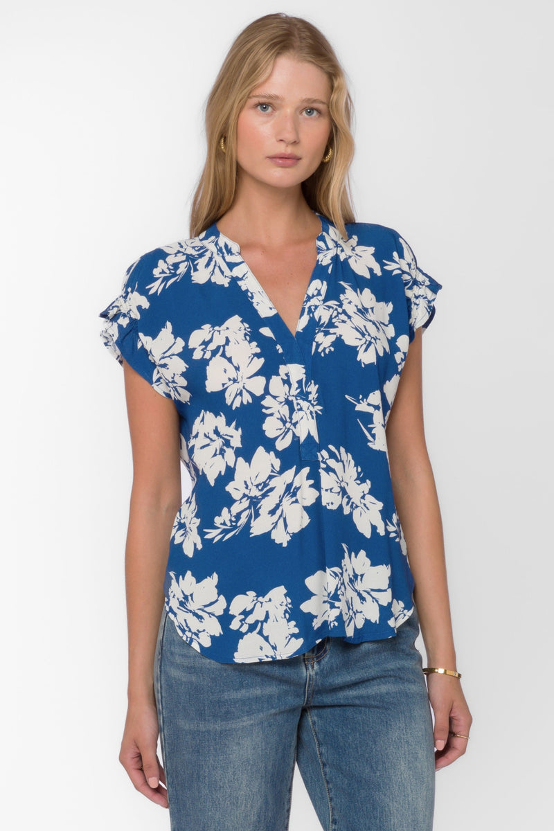 Avery Top