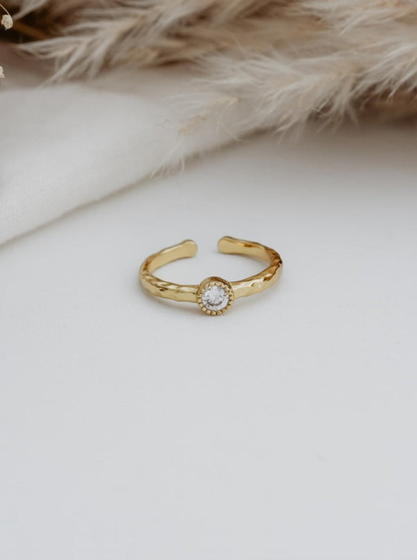 Versatile Vintage Ring