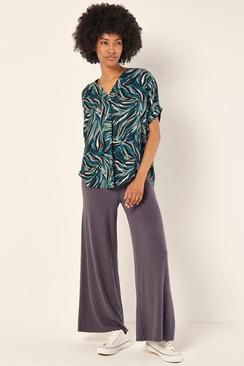 Abstract Print Pleat Blouse