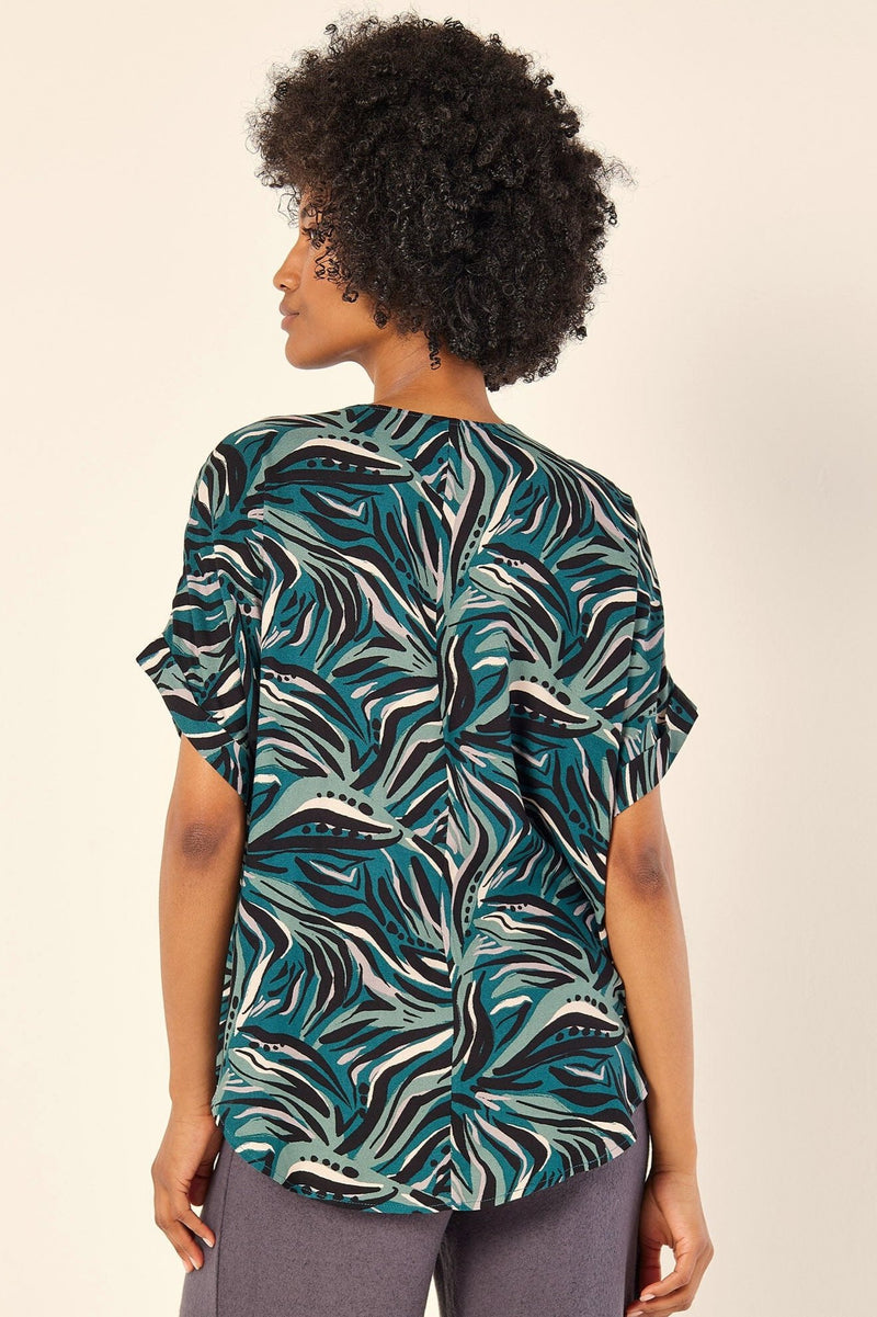 Abstract Print Pleat Blouse