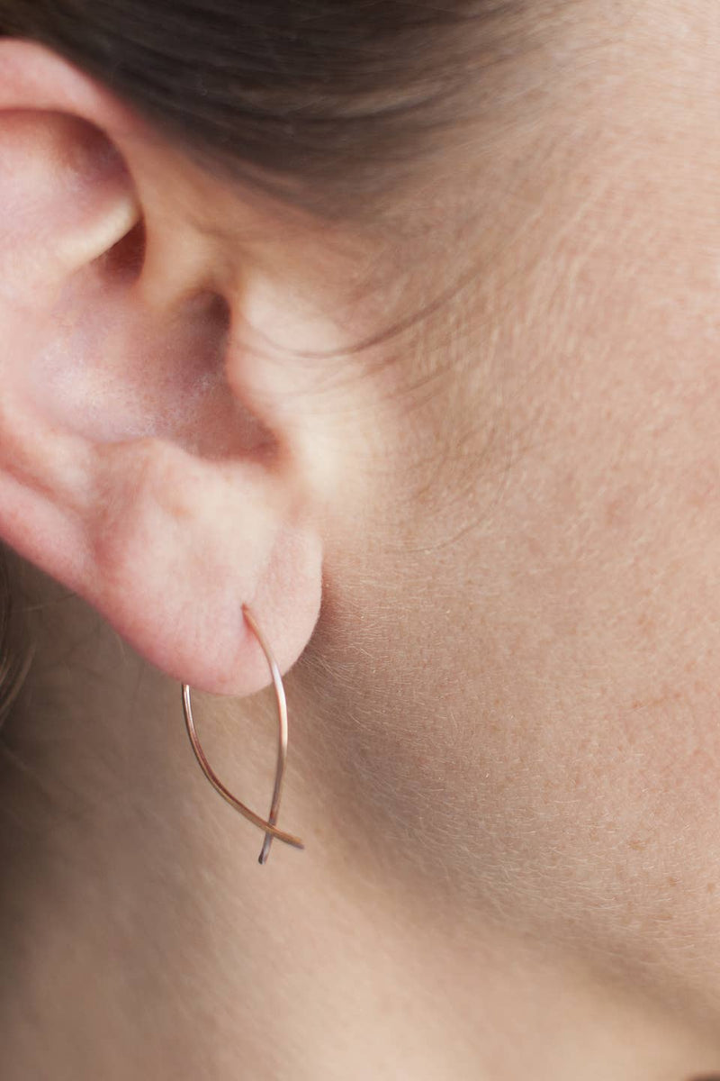 Extra Small Hammered Twist Hoop