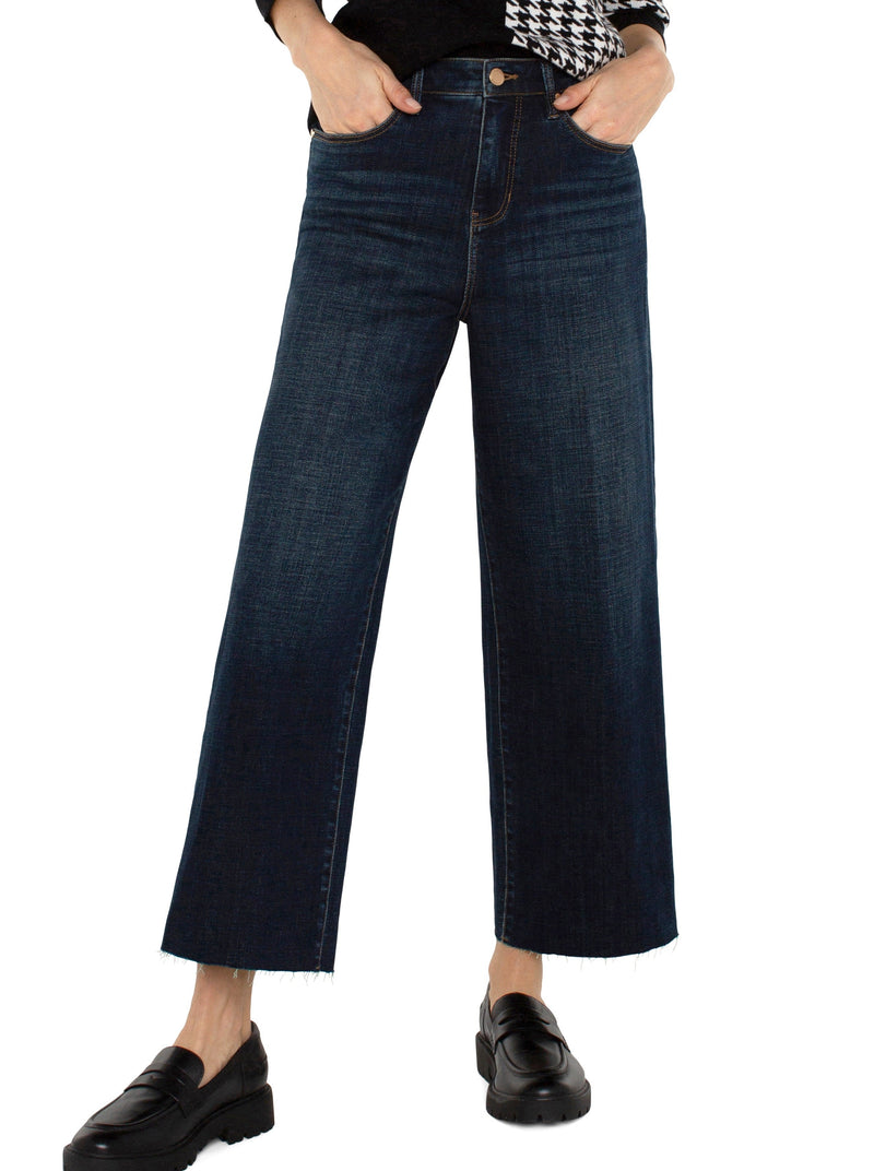 Stride Hi-Rise Crop Wide Leg