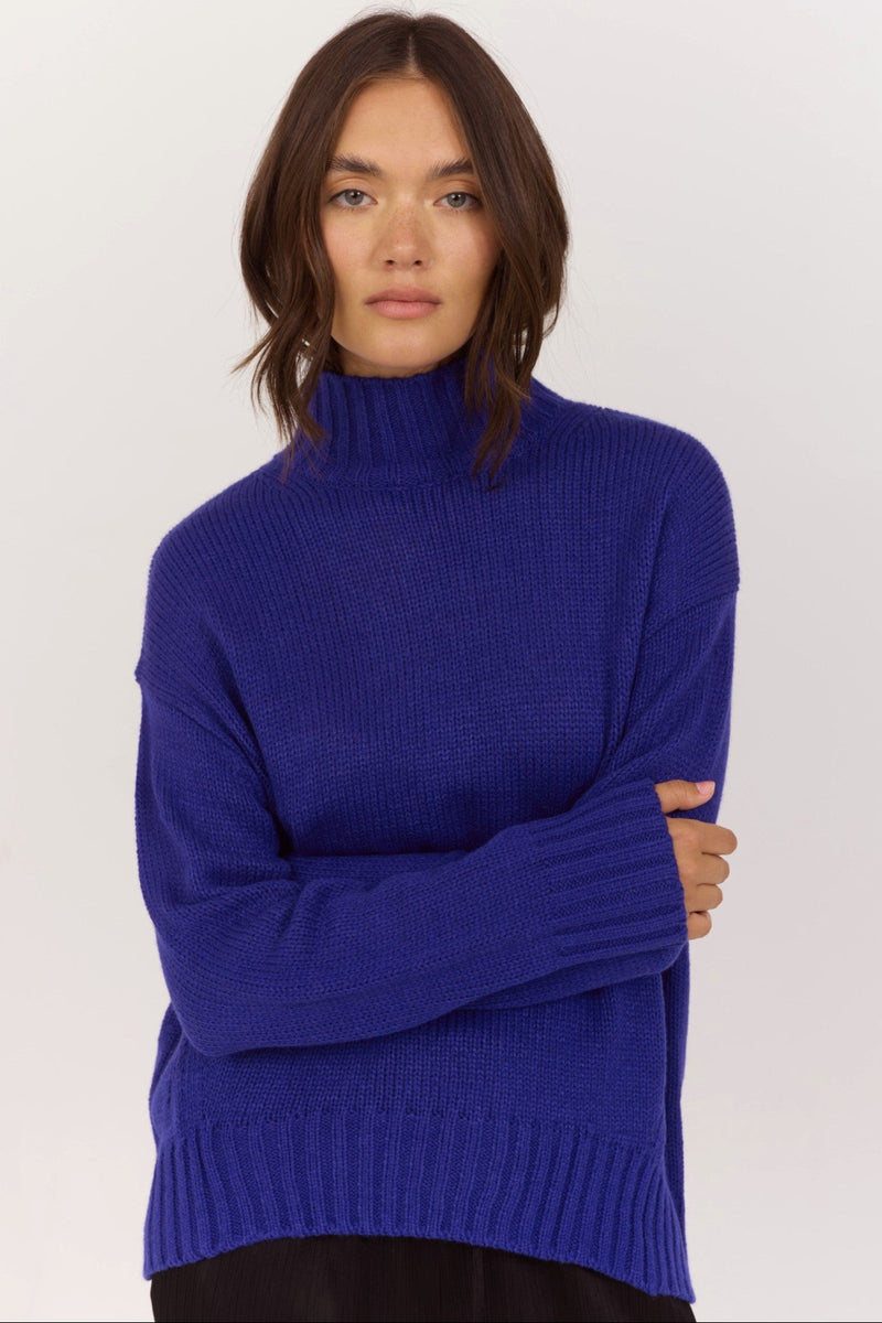 Sola Turtleneck