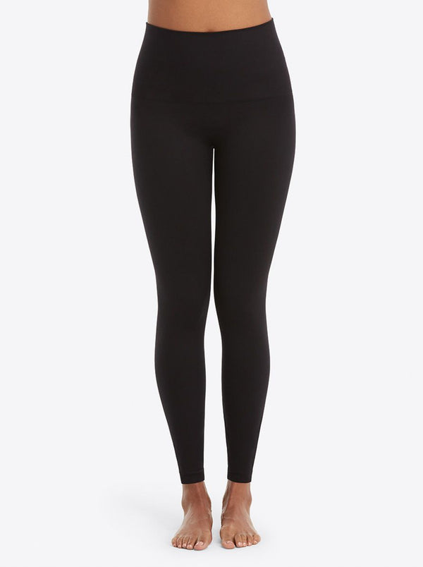 Spanx | Look At Me Now Seamless Leggings, Black | cropped front view on model
