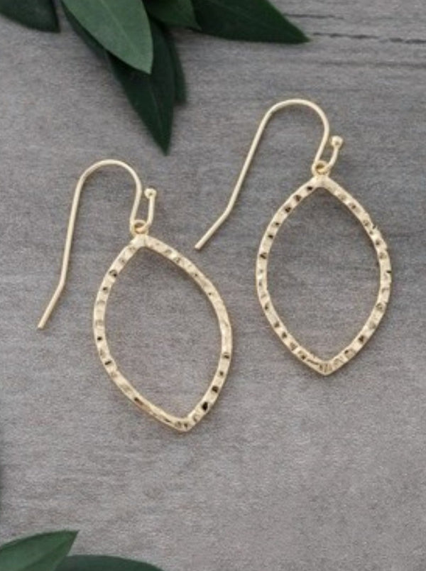 Paisley Earring, Marquise shape, Hammered look, 10-14k gold plated metal